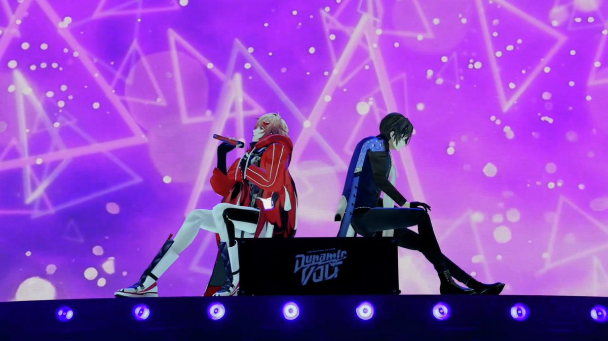 11. ネオンライトの海に沈む