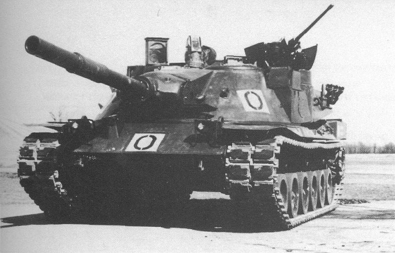 800px-MBT-70_american_prototype_front_view.JPG