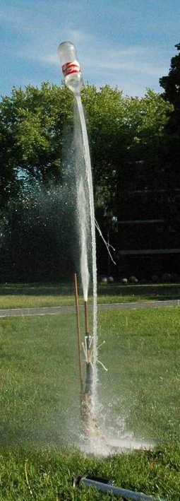 WaterRocketLaunch.jpg