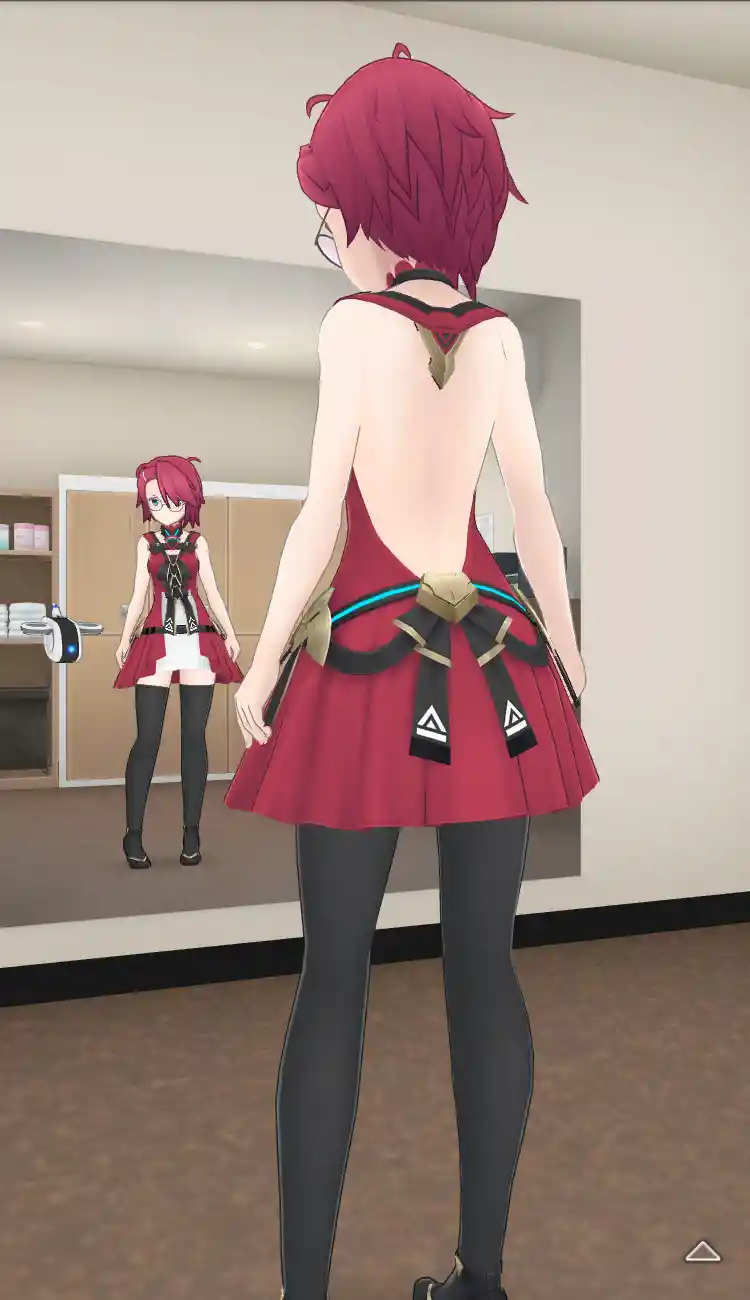 衣装_Vチップ／赤_全身後.jpg