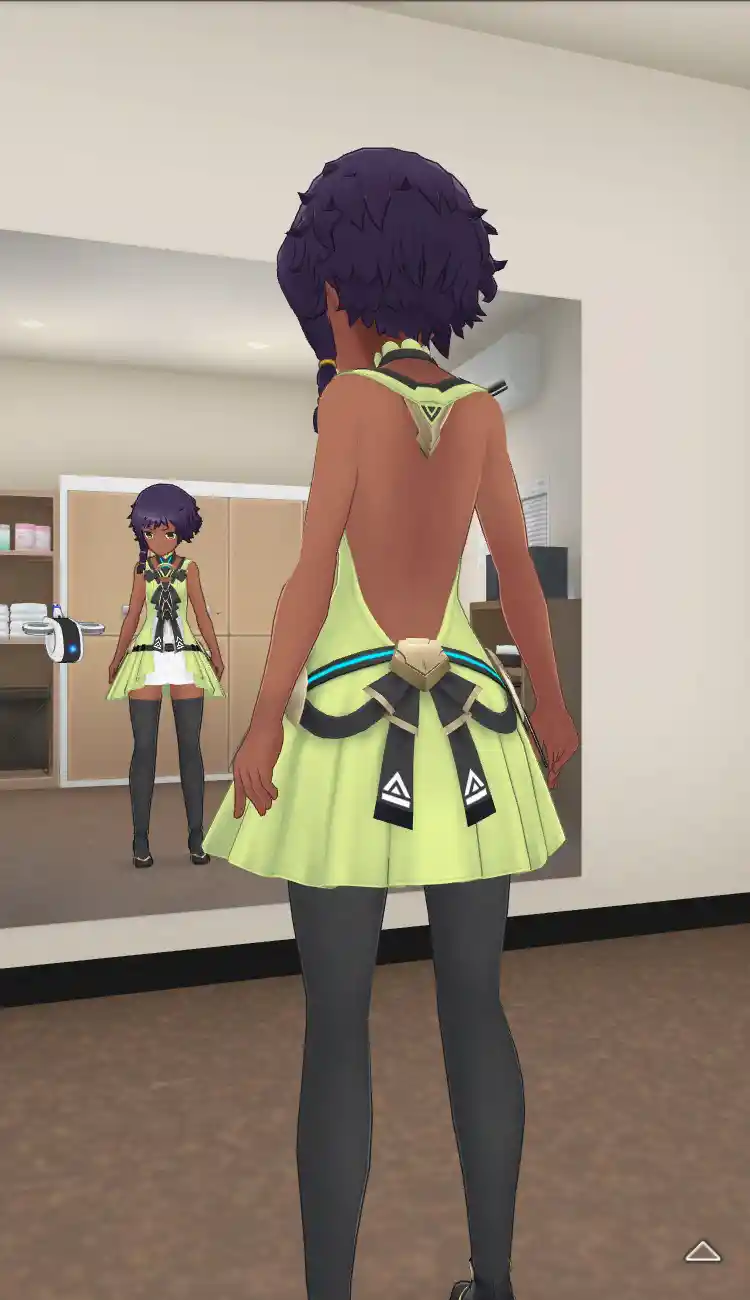 衣装_Vチップ／若葉_全身後.jpg