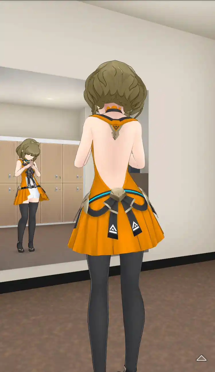 衣装_Vチップ／橙_全身後.jpg