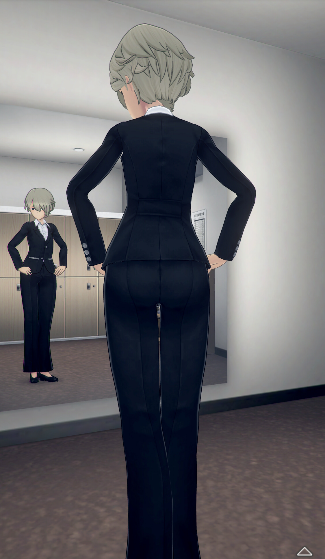 パンツスーツ-全身後.jpg パンツスーツ-全身後.jpg