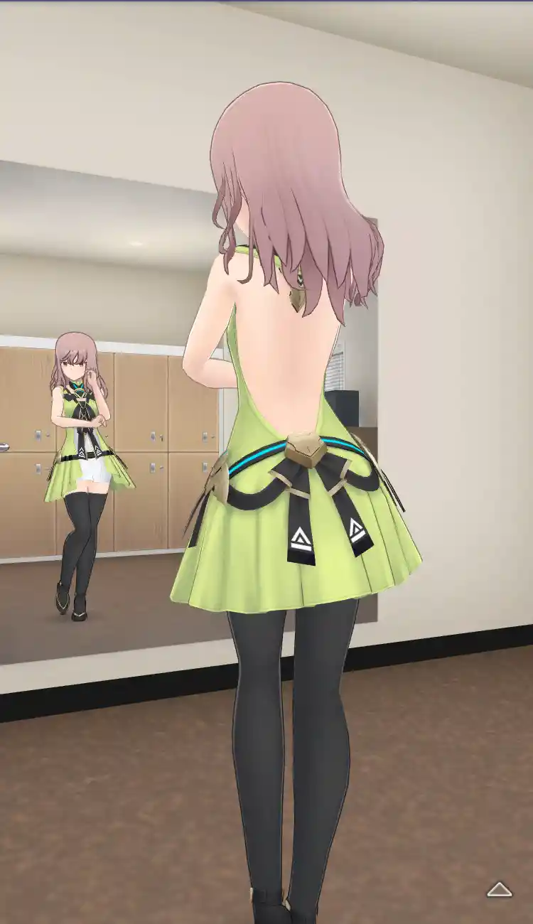 衣装_Vチップ／若葉_全身後.jpg