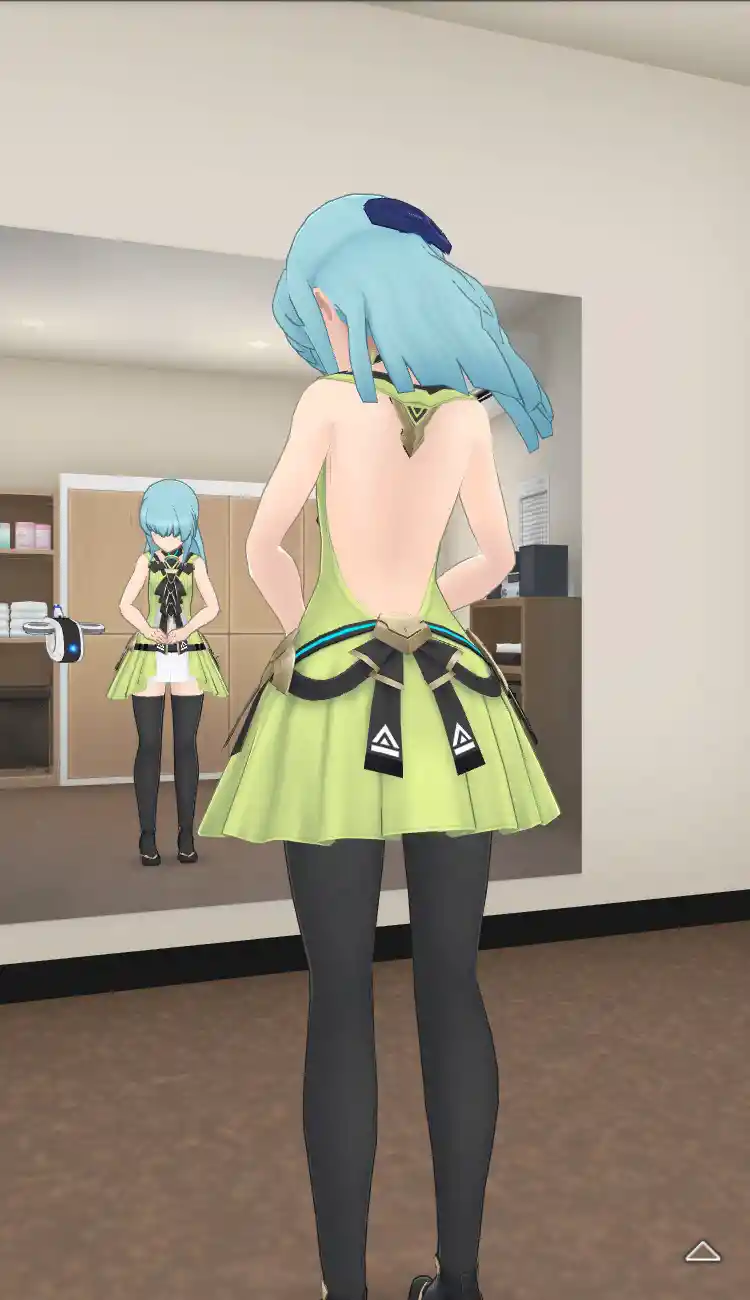 衣装_Vチップ／若葉_全身後.jpg