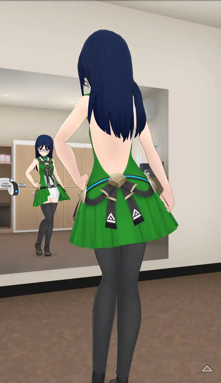 衣装_Vチップ／緑_全身後.jpg