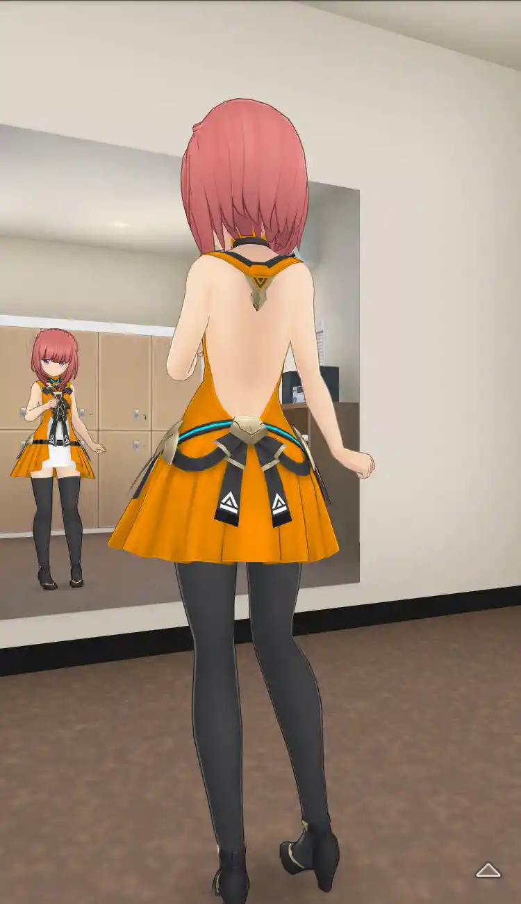 衣装_Vチップ／橙_全身後.jpg