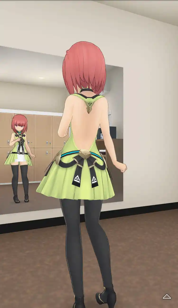 衣装_Vチップ／若葉_全身後.jpg