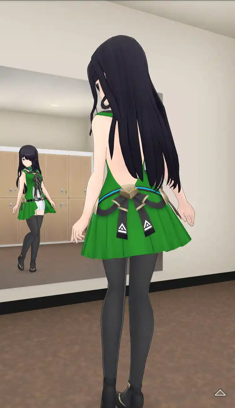 衣装_Vチップ／緑_全身後.jpg