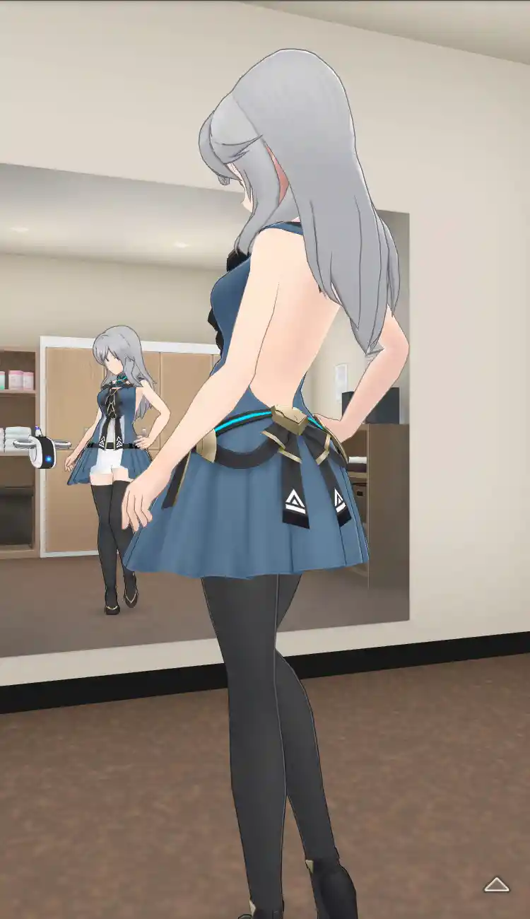 衣装_Vチップ／灰青_全身後.jpg