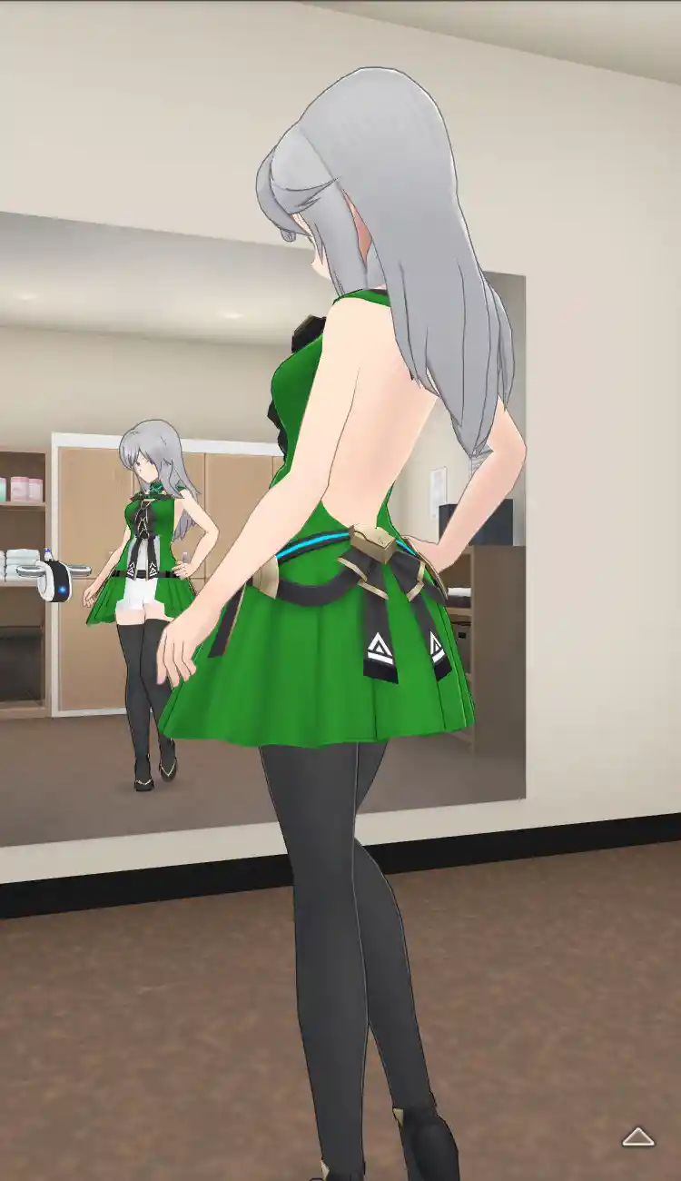 衣装_Vチップ／緑_全身後.jpg