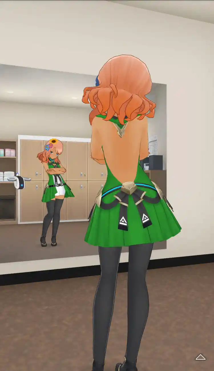 衣装_Vチップ／緑_全身後.jpg
