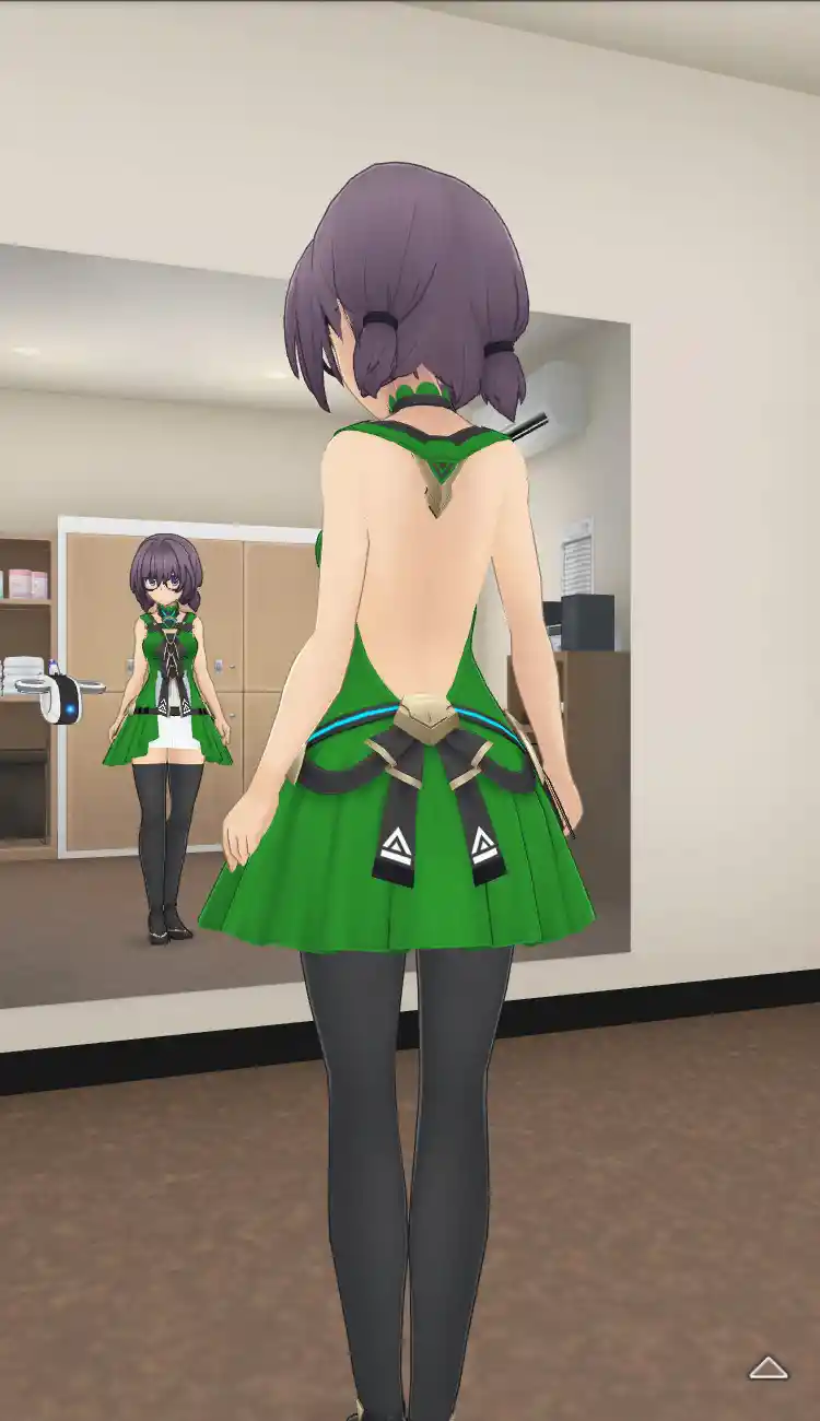 衣装_Vチップ／緑_全身後.jpg