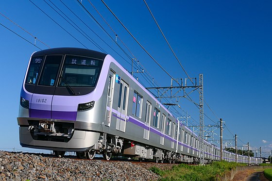 Tokyo-Metro_Series18000-18102_Test-Run.jpg