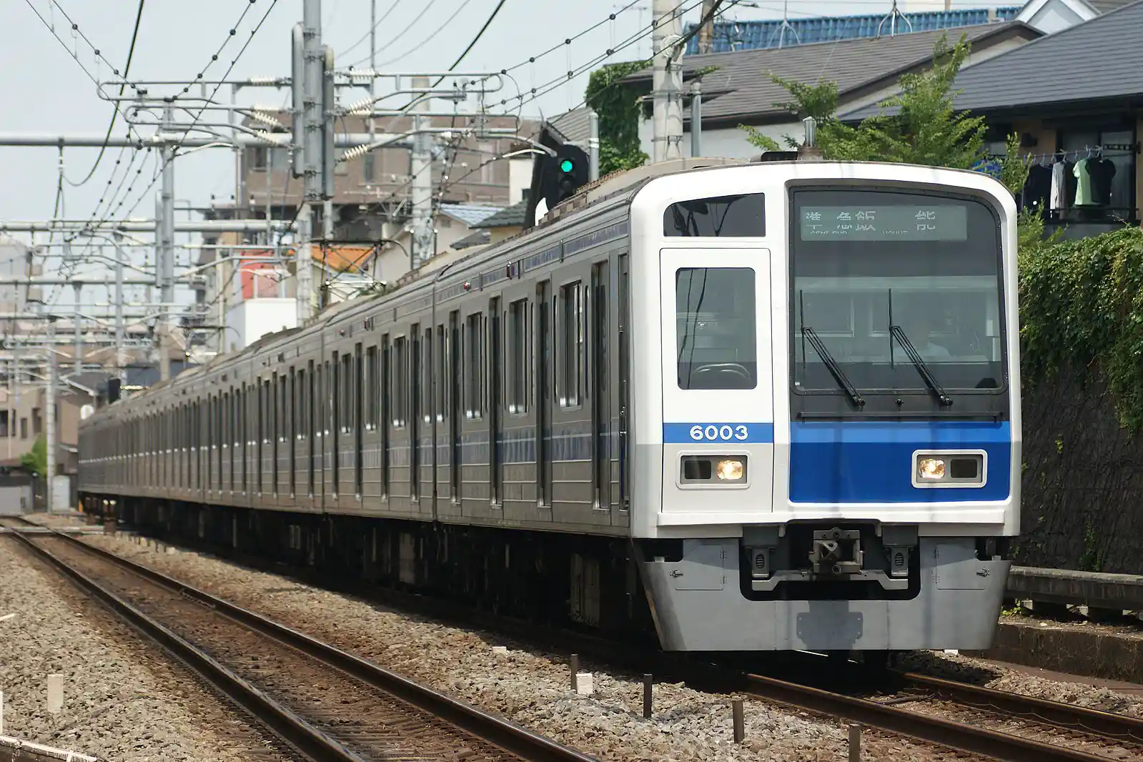 Seibu_Railway_6000-renewal.jpg