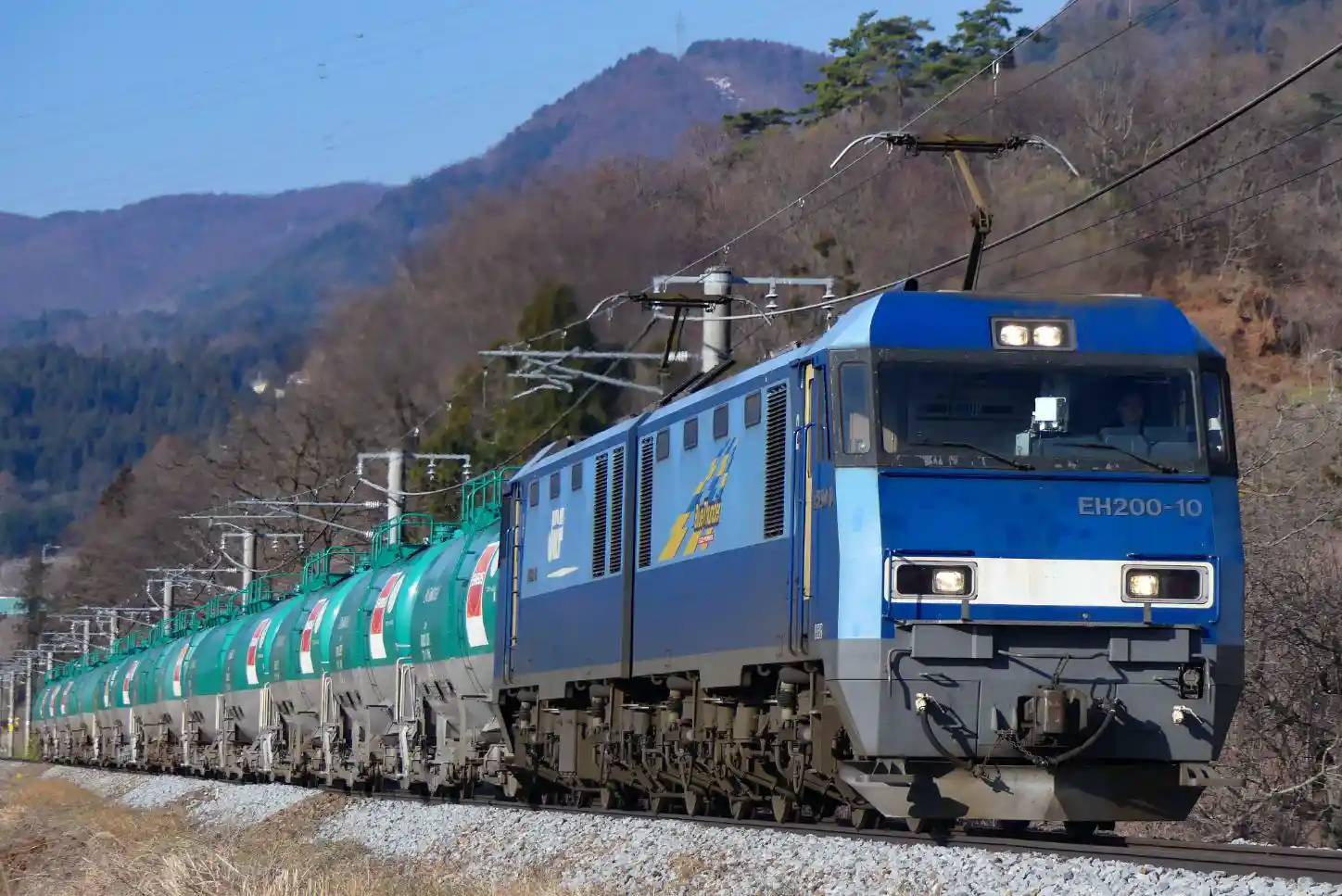 EH200-10-Shinonoi-Line.jpg