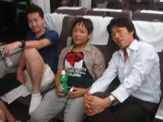 6-22-in_Shinkansen1.jpg