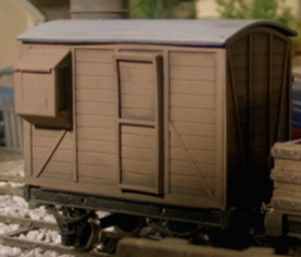 TV版第4シーズンの薄茶色のタリスリン鉄道の6号車掌車
