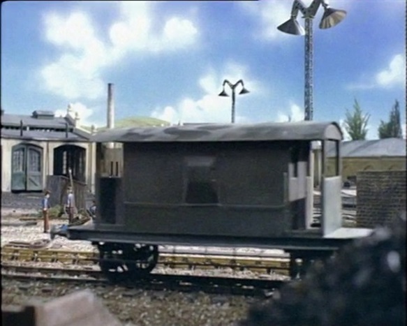灰色のイギリス国鉄のトンブレーキ車 きしゃのえほん きかんしゃトーマス Wiki 灰色のイギリス国鉄のトンブレーキ車 きしゃのえほん きかんしゃトーマス Wiki