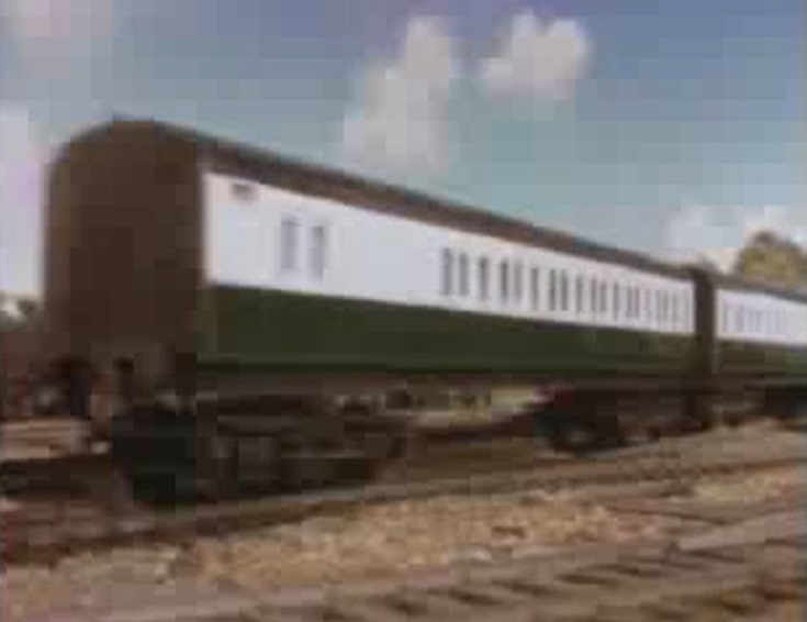 TV版第2シーズンの緑色の急行客車の緩急車5