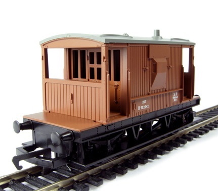 ホーンビーの茶色のイギリス国鉄の20トンブレーキ車