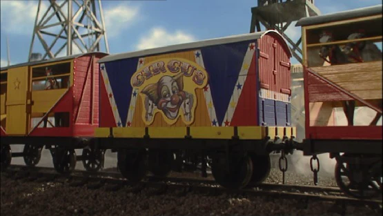TV版第8シーズンのサーカスのコンテナ載せ1型無蓋貨車