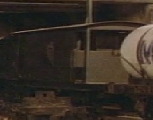 TV版第2シーズンの灰色のイギリス国鉄の20トンブレーキ車23