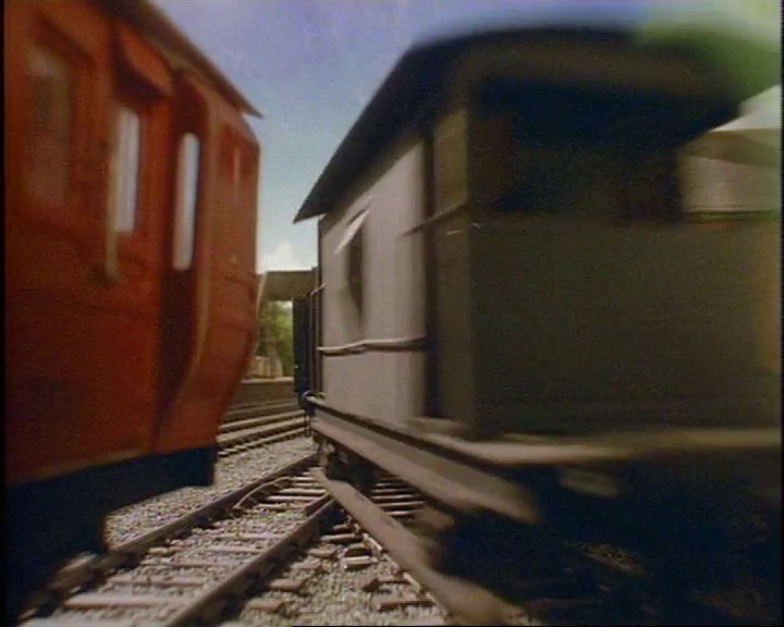TV版第2シーズンの灰色のイギリス国鉄の20トンブレーキ車21