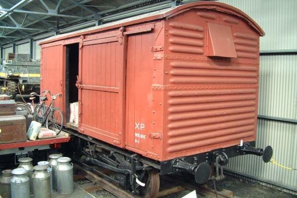 顔付きのロンドン・アンド・ノース・イースタン鉄道の12トン有蓋貨車（タイプ1）のモデル機