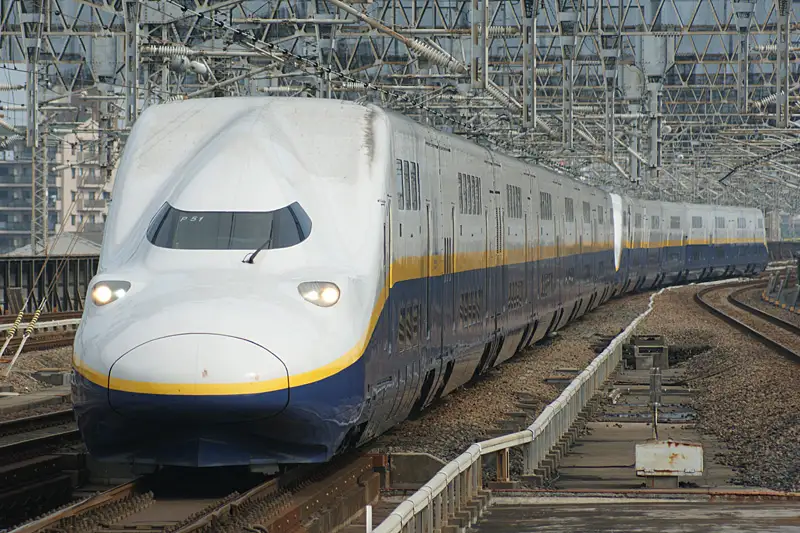 E4系新幹線（旧塗装）