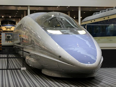 京都鉄道博物館に展示されている500系新幹線