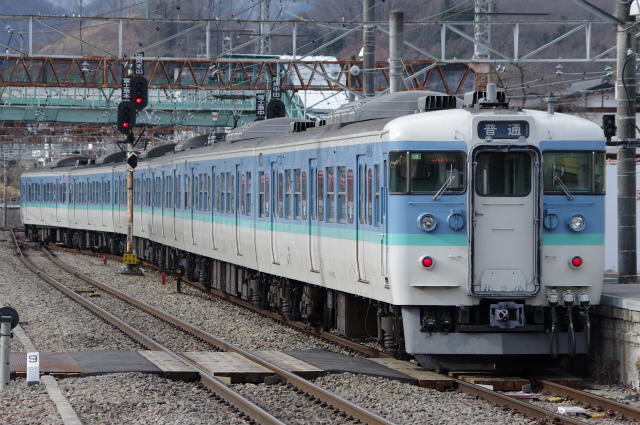 183系M31編成「ありがとう183系千葉から長野への旅」号など撮影2013.12/23 - プロミネンスファイヤー！ Wiki*