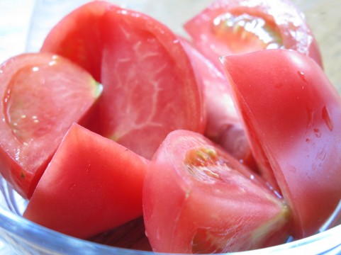 tomato1.jpg