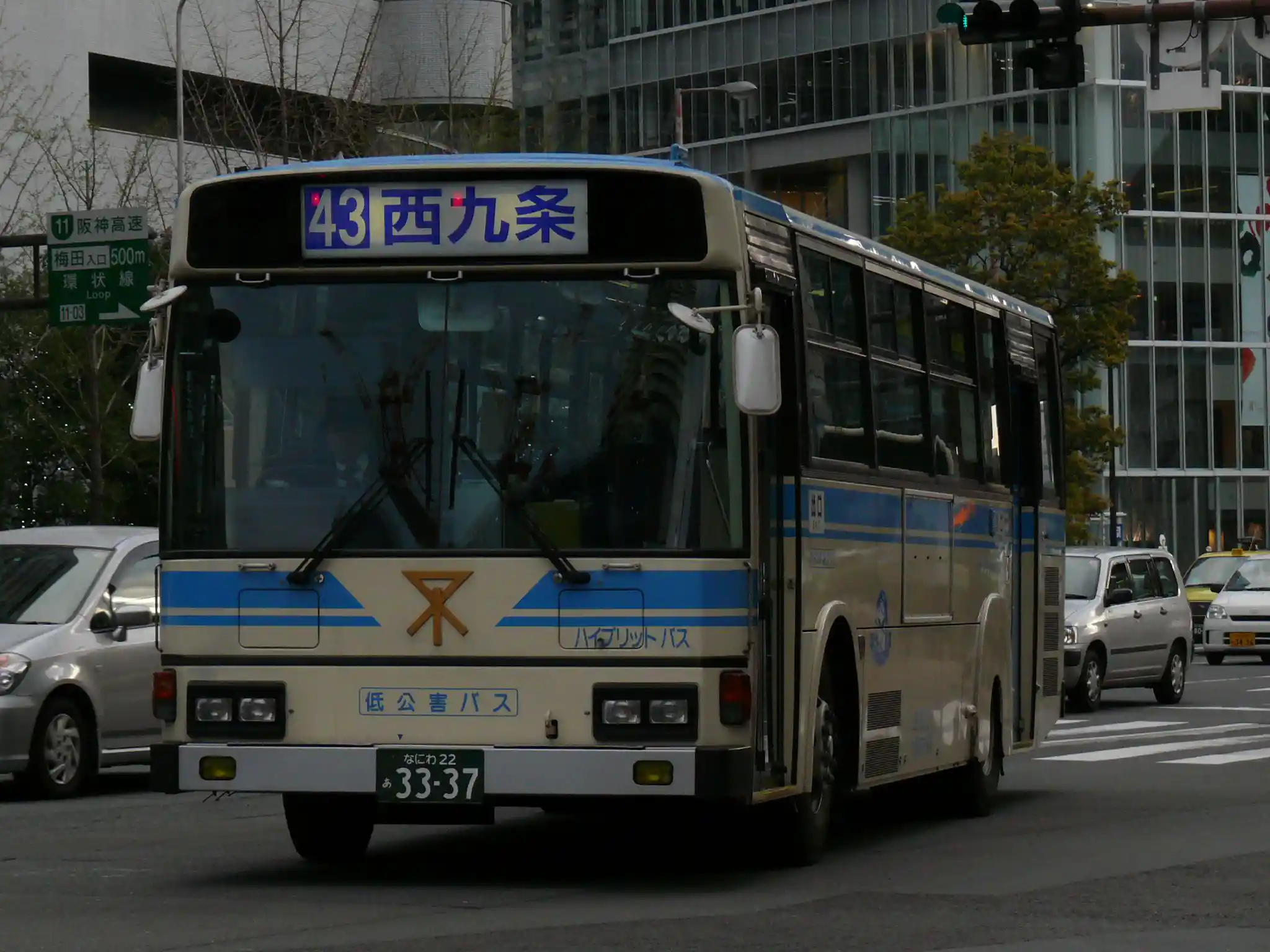 大阪市営バス日野ブルーリボン3337号_0.JPG