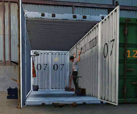 UKRAINIAN_PRISONER_HEIST_Container.jpg