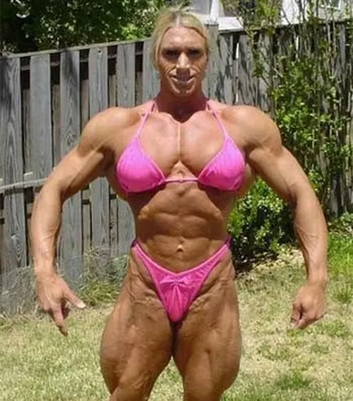 01_womenbodybuilder0904.jpg