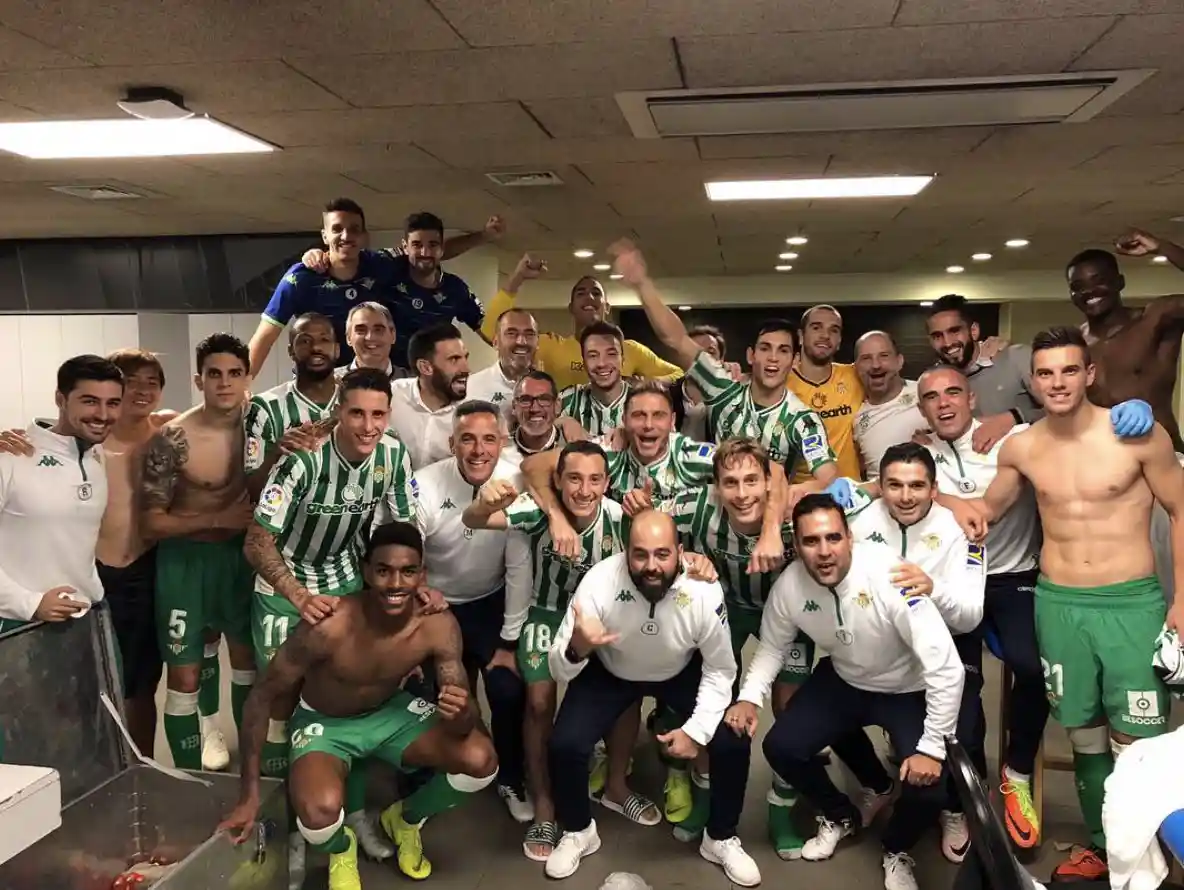 ホアキン・サンチェス - サッカーとゲームの日々 Real Betis Wiki*