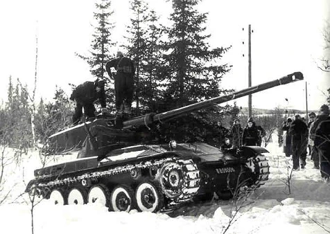 AMX-13_Swedish.jpg