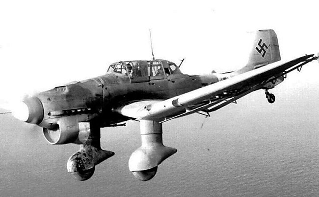 ju87_004.jpg ju87_004.jpg