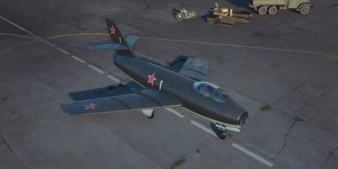 Yak-30_002.jpg
