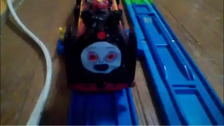 パロディ動画の悪魔の666号機関車